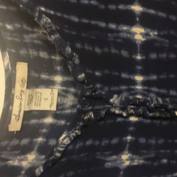 American Rag top - Picture 2 of 2